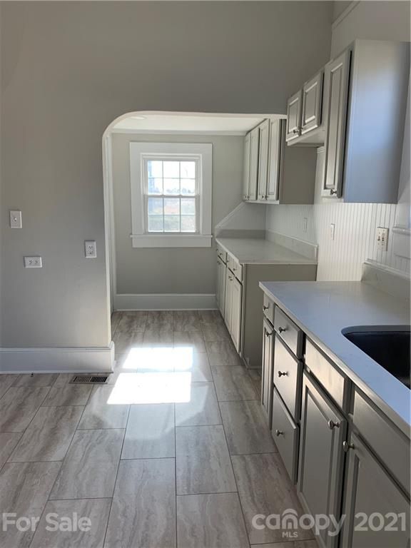 603 Poplar Ave, Kannapolis, NC 28081
