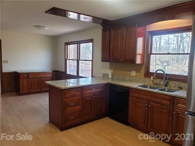 2527 Saddlewood Cir, Concord, NC 28027