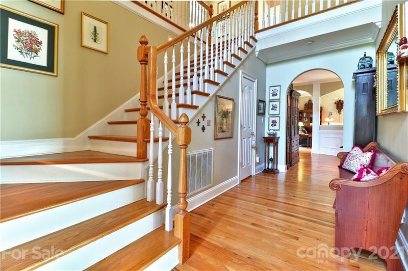 10605 Andiron Dr, Matthews, NC 28105