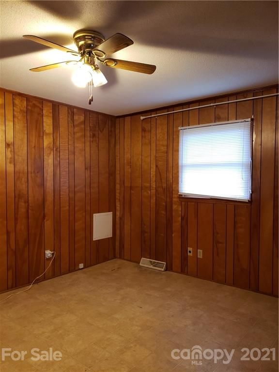 3718 Morgan Mill Rd, Monroe, NC 28110