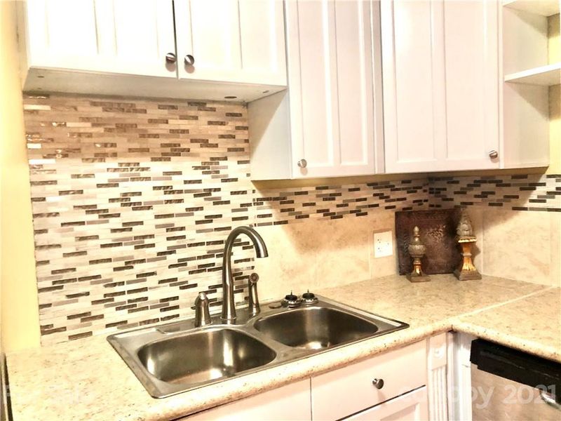 1805 Emma Cir, Lancaster, SC 29720