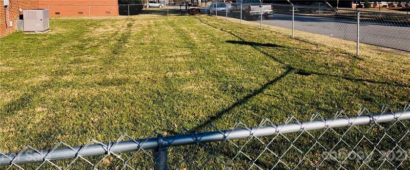 500 N Miller Ave, Statesville, NC 28677
