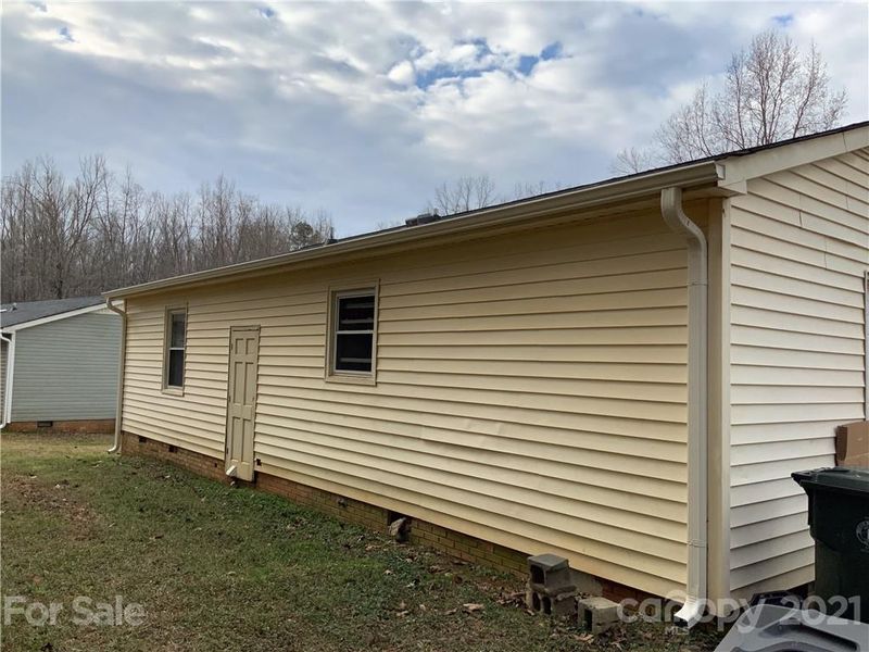1820 Alpine Dr, Kings Mountain, NC 28086