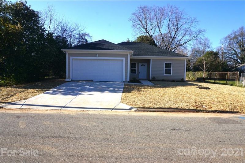 206 Lander St, Charlotte, NC 28208