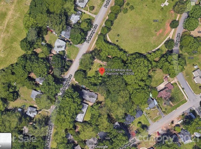 2734 Parkway Ave #33, Charlotte, NC 28208