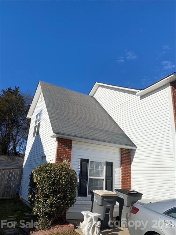 218 Carrie Ct, Concord, NC 28027
