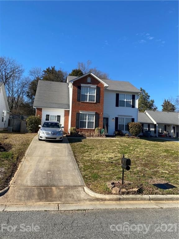 218 Carrie Ct, Concord, NC 28027