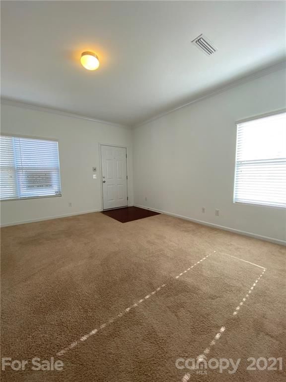 911 Tj Dr #124, Monroe, NC 28112