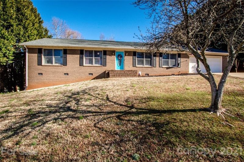 224 Wesley St, Troutman, NC 28166