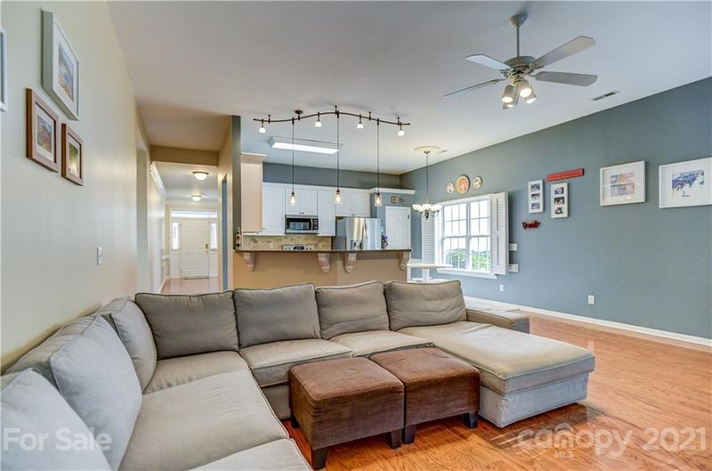 137 Comata Rd, Mooresville, NC 28117