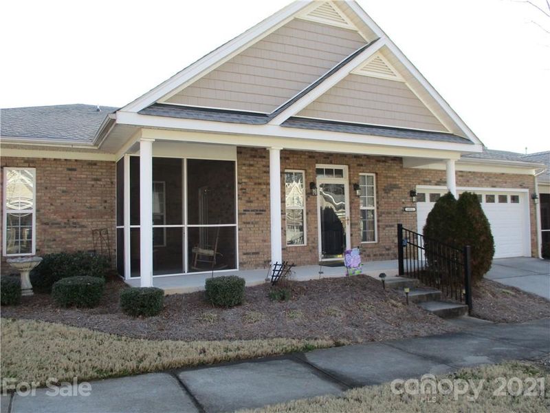 6811 Cinnamon Cir, Mint Hill, NC 28227