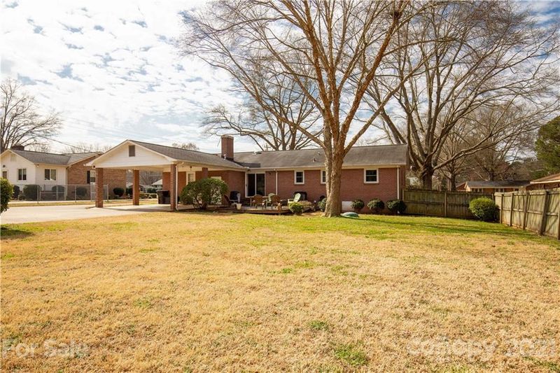 1836 Matthews Dr, Rock Hill, SC 29732