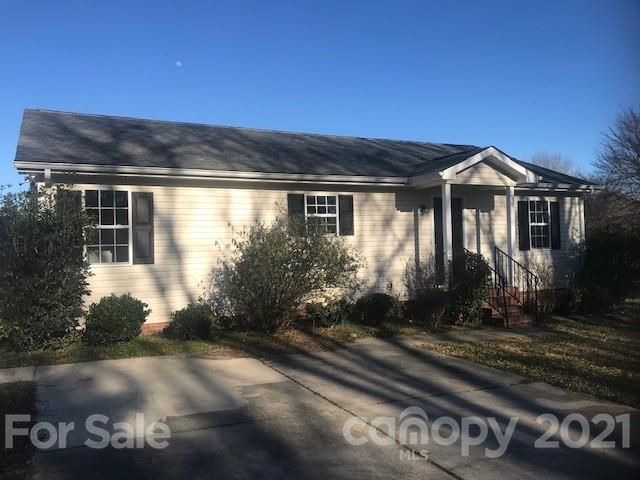 325 Hill St, Marshville, NC 28103