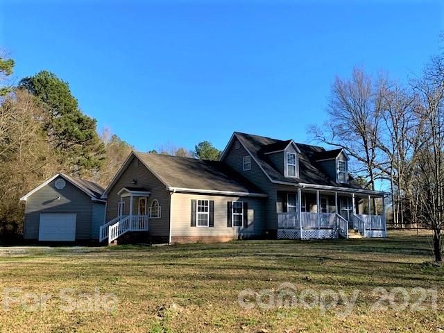 1150 Ravendale Dr, Charlotte, NC 28216