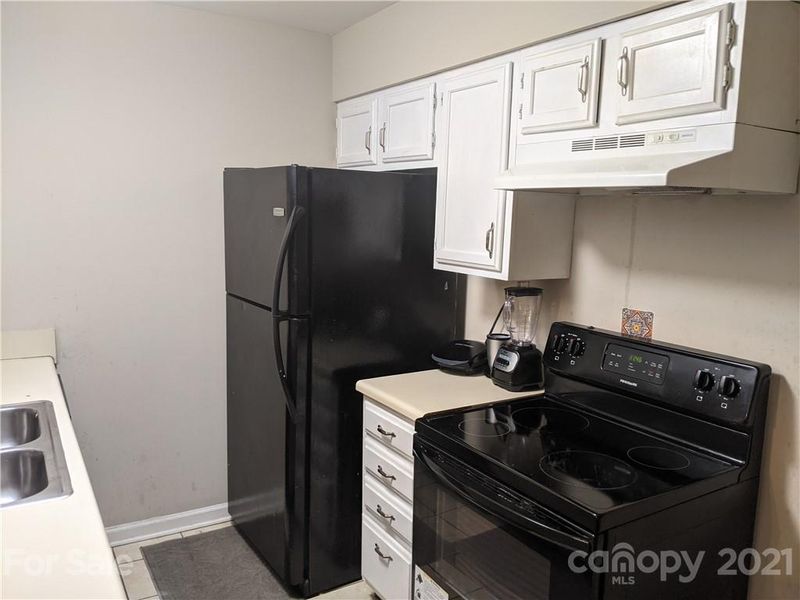 9601 Vinca Cir #G, Charlotte, NC 28213
