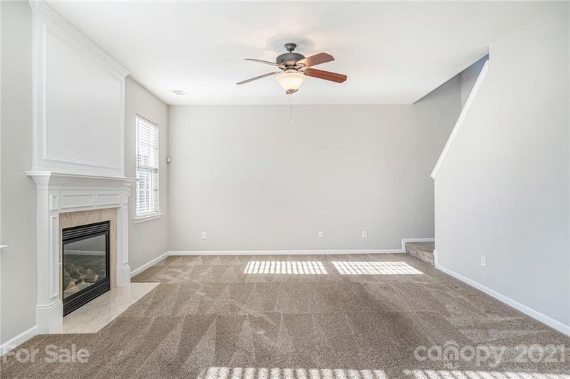 4100 Houldsworth Dr, Charlotte, NC 28213