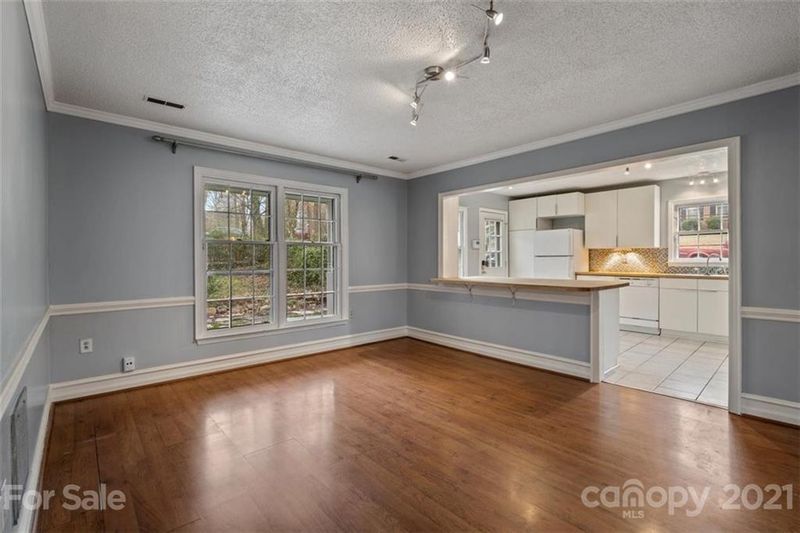 7127 Lea Wood Ln, Charlotte, NC 28227