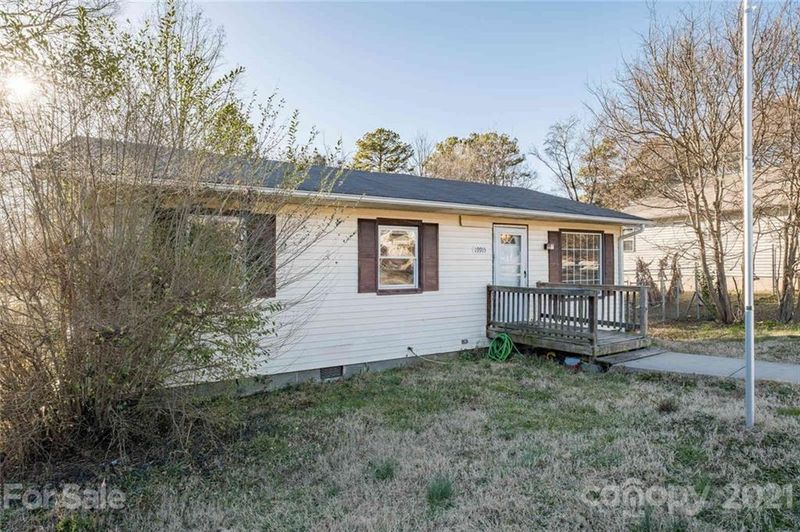 19915 N Ferry St, Cornelius, NC 28031