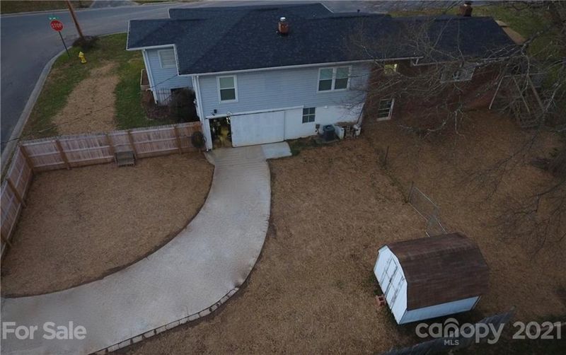 723 2nd St, Lincolnton, NC 28092