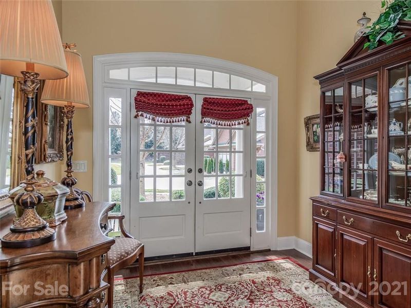11820 Easthampton Cir, Charlotte, NC 28277