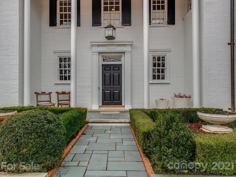 3021 Belvedere Ave, Charlotte, NC 28205