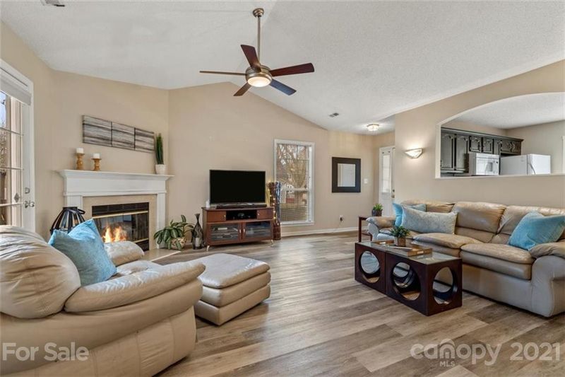 12311 Gilston Ct, Charlotte, NC 28273