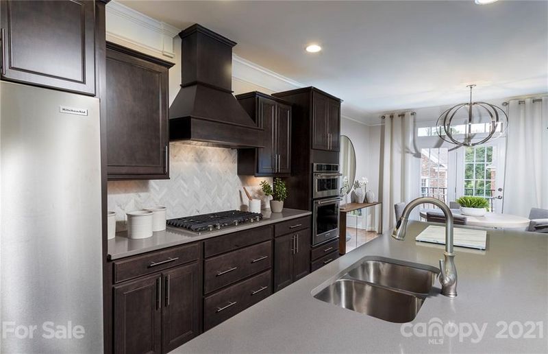 310 N Dotger Ave #4, Charlotte, NC 28204
