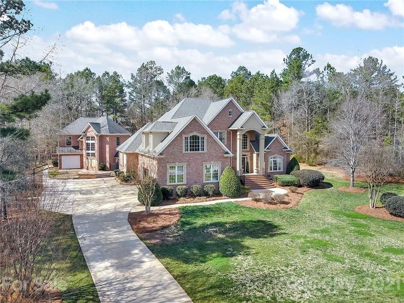 1086 Rolling Park Ln, Fort Mill, SC 29715