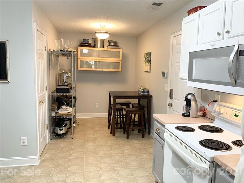 206 Mccord St, Charlotte, NC 28216