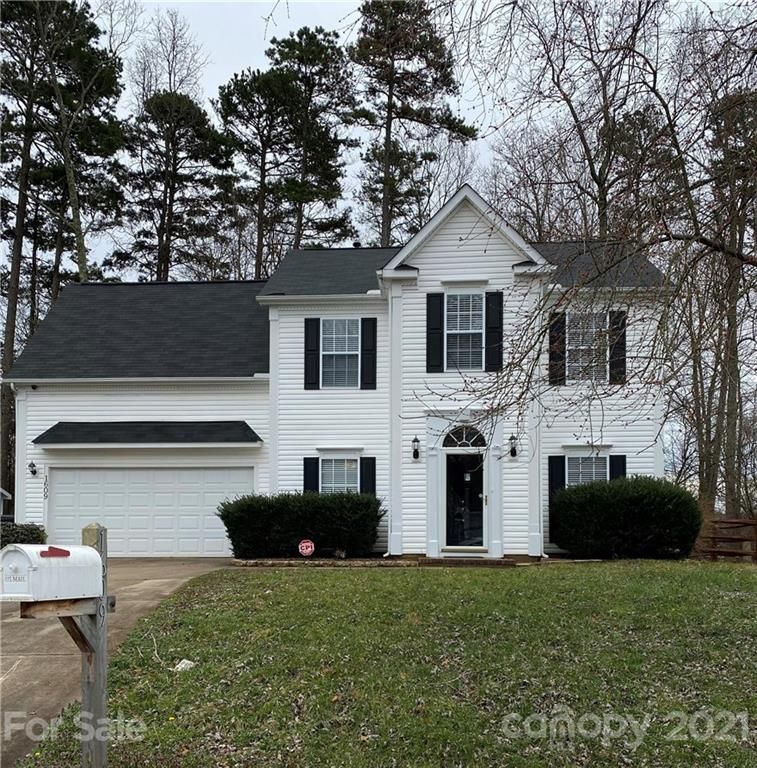 1609 Silverberry Ct, Charlotte, NC 28214