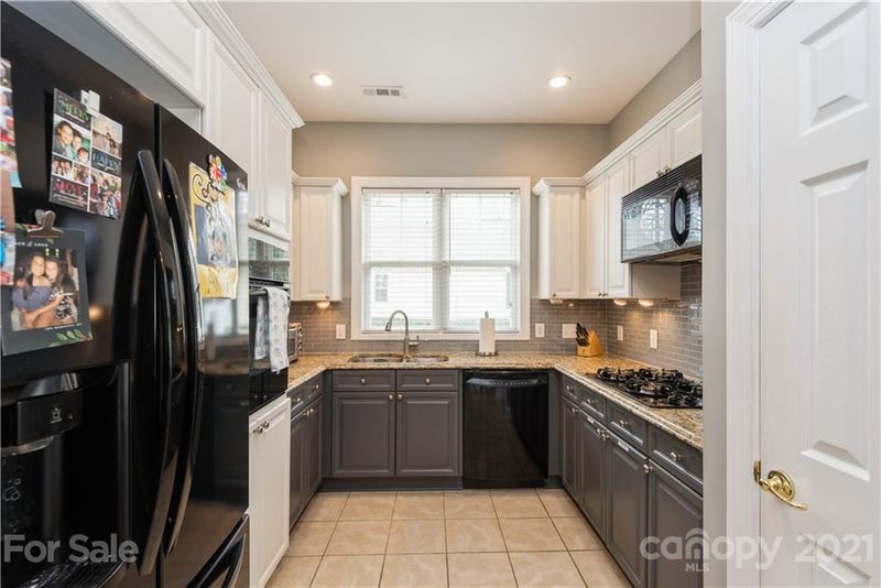 1029 Davant Ln, Charlotte, NC 28209