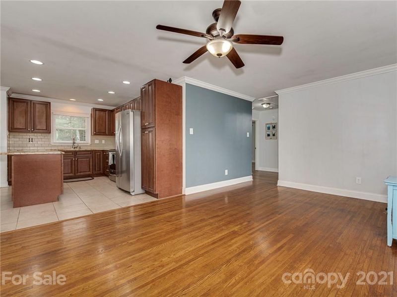 3005 Hilliard Dr, Charlotte, NC 28205