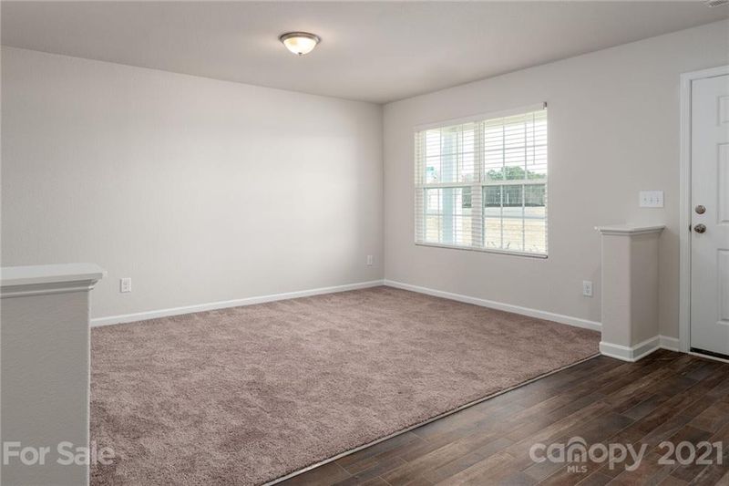 5327 Upton Pl, Charlotte, NC 28215