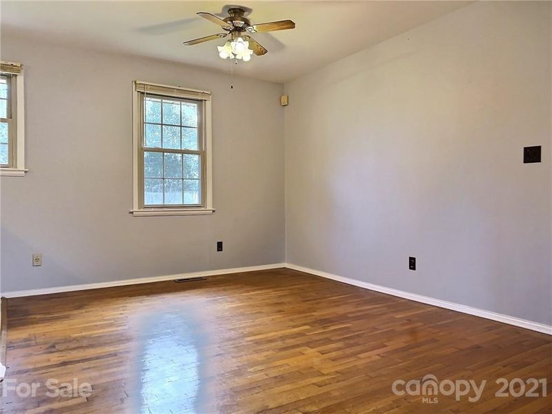 227 Scottie Pl, Charlotte, NC 28217