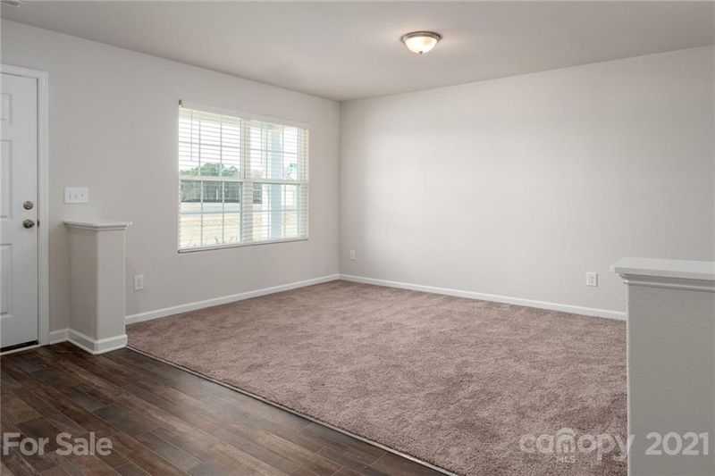 2404 Lanza Dr, Charlotte, NC 28215