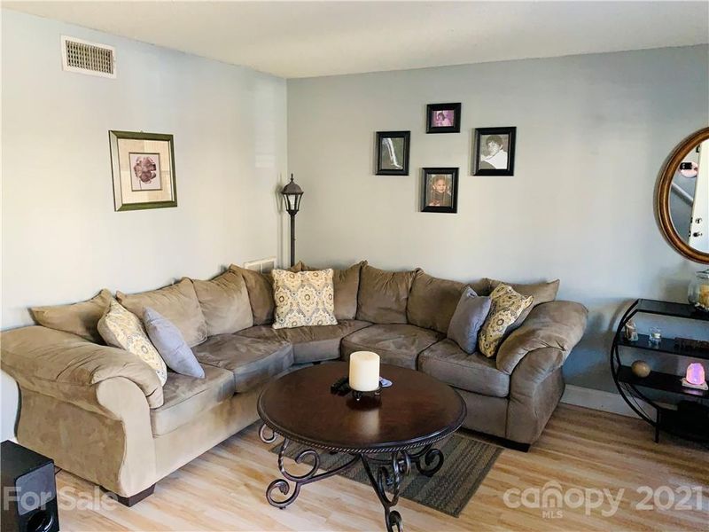 961 Surry Ln #D, Gastonia, NC 28054