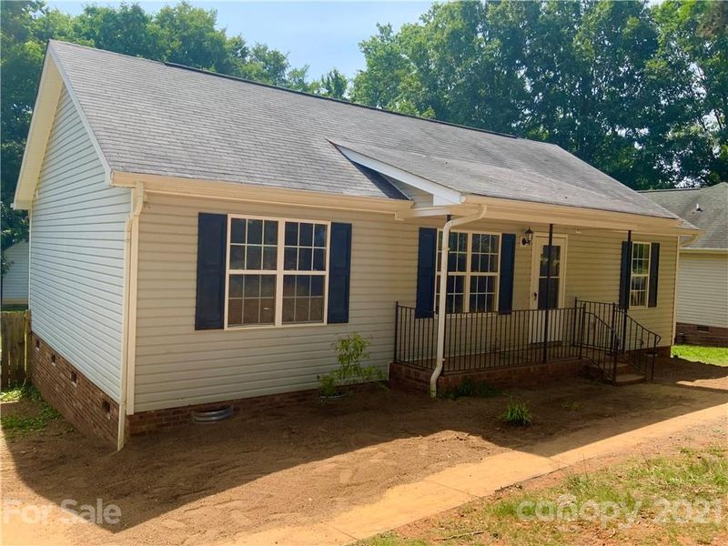 404 Perry Ln, Marshville, NC 28103