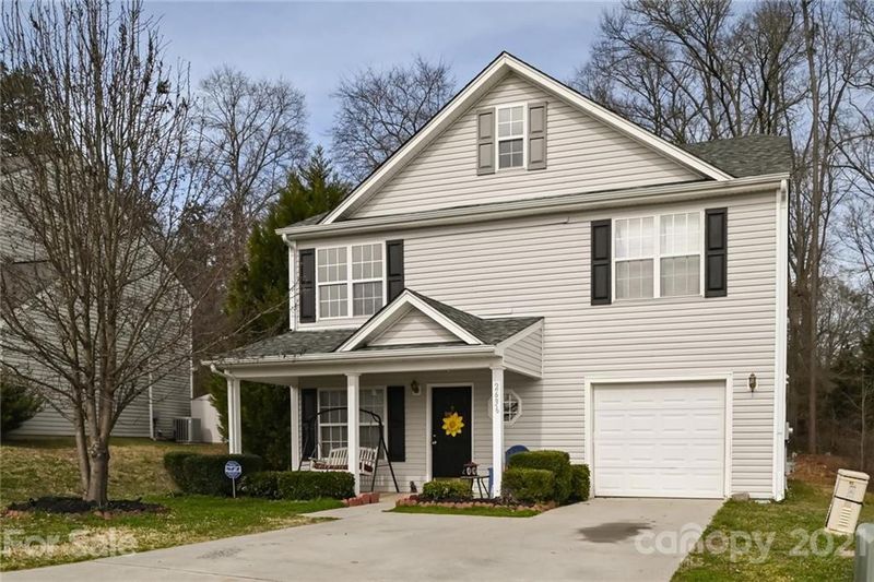 2636 Blue Moss Dr, Dallas, NC 28034