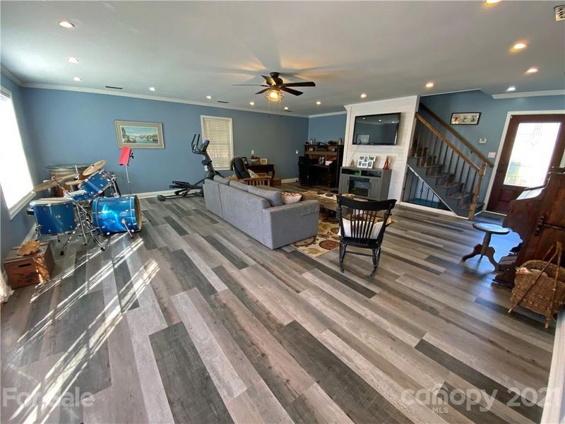 2370 Ralph L Rd, Hickory, NC 28602