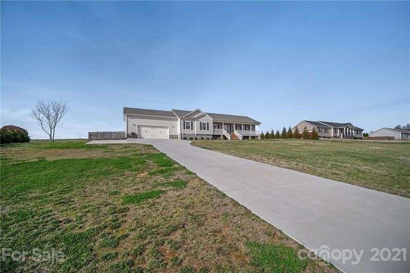 9375 Smith Rd, Kannapolis, NC 28081