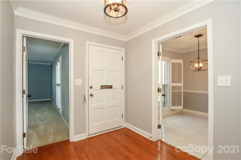 4409 Simsbury Rd, Charlotte, NC 28226