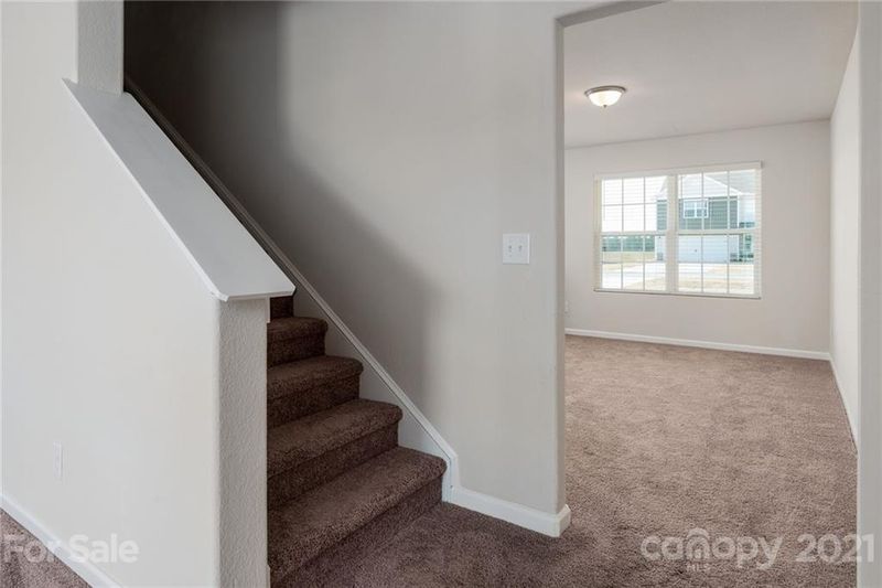 2249 Lanza Dr, Charlotte, NC 28215