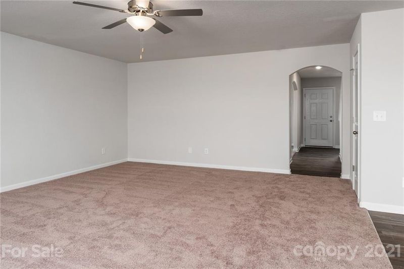 2335 Lanza Dr, Charlotte, NC 28215