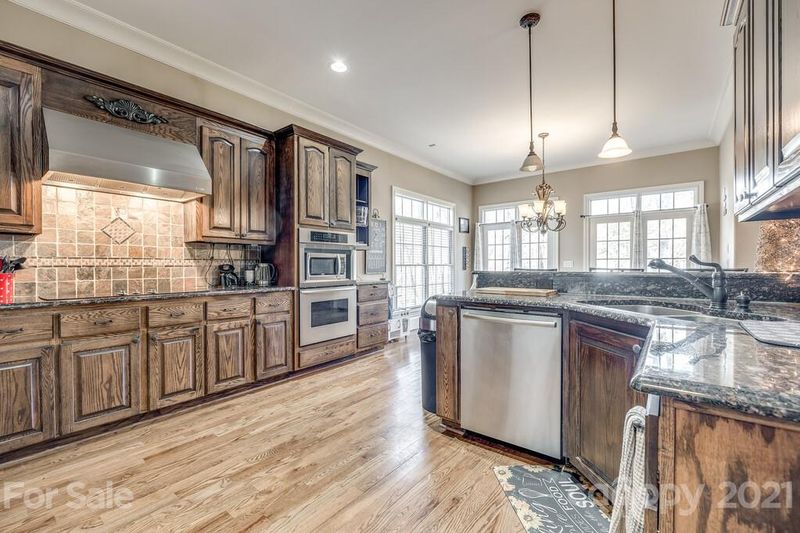 400 Rutledge Dr, Catawba, SC 29704