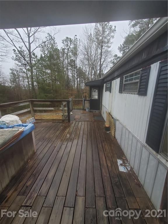 736 Mereva Rd, Smyrna, SC 29743