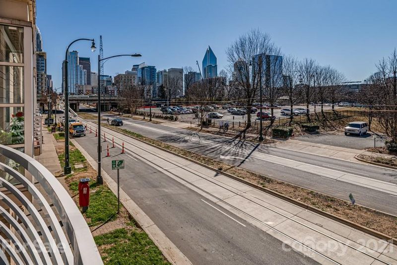 710 W Trade St #303, Charlotte, NC 28202