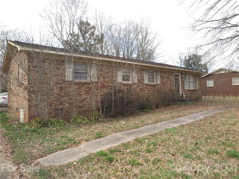 117 Wright Cir, Cherryville, NC 28021