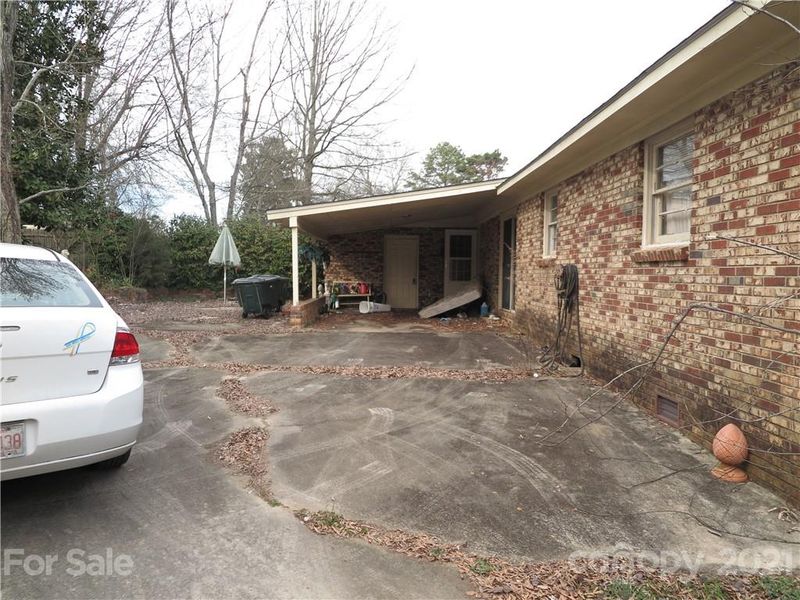 117 Wright Cir, Cherryville, NC 28021