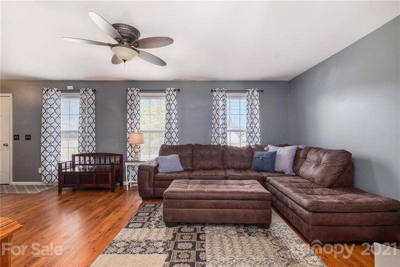2340 Centergrove Rd, Kannapolis, NC 28083