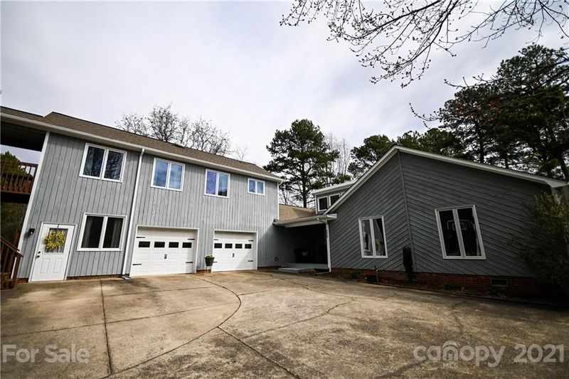 4354 Pine Harbor Dr, Denver, NC 28037